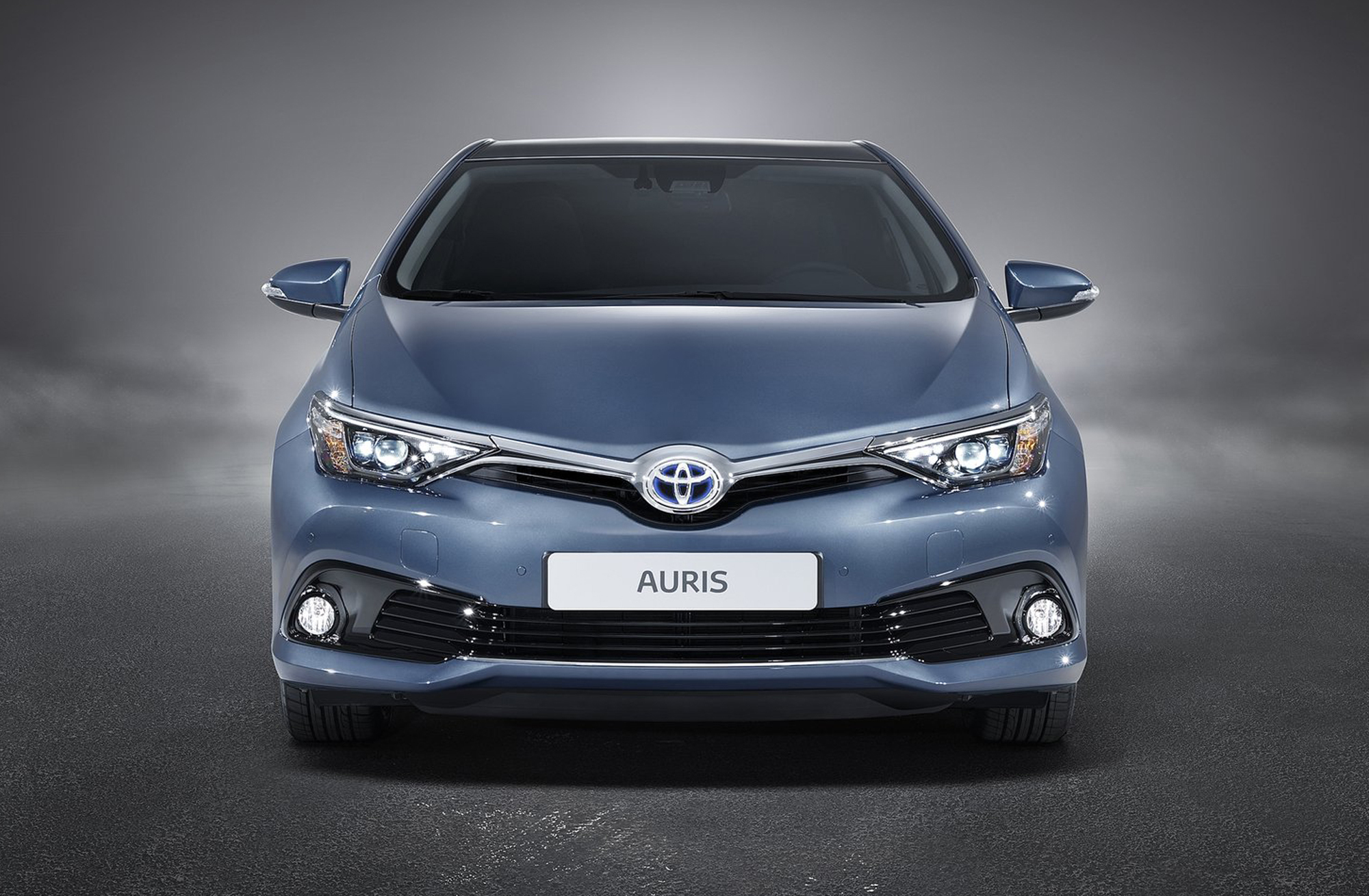 Toyota auris 2015