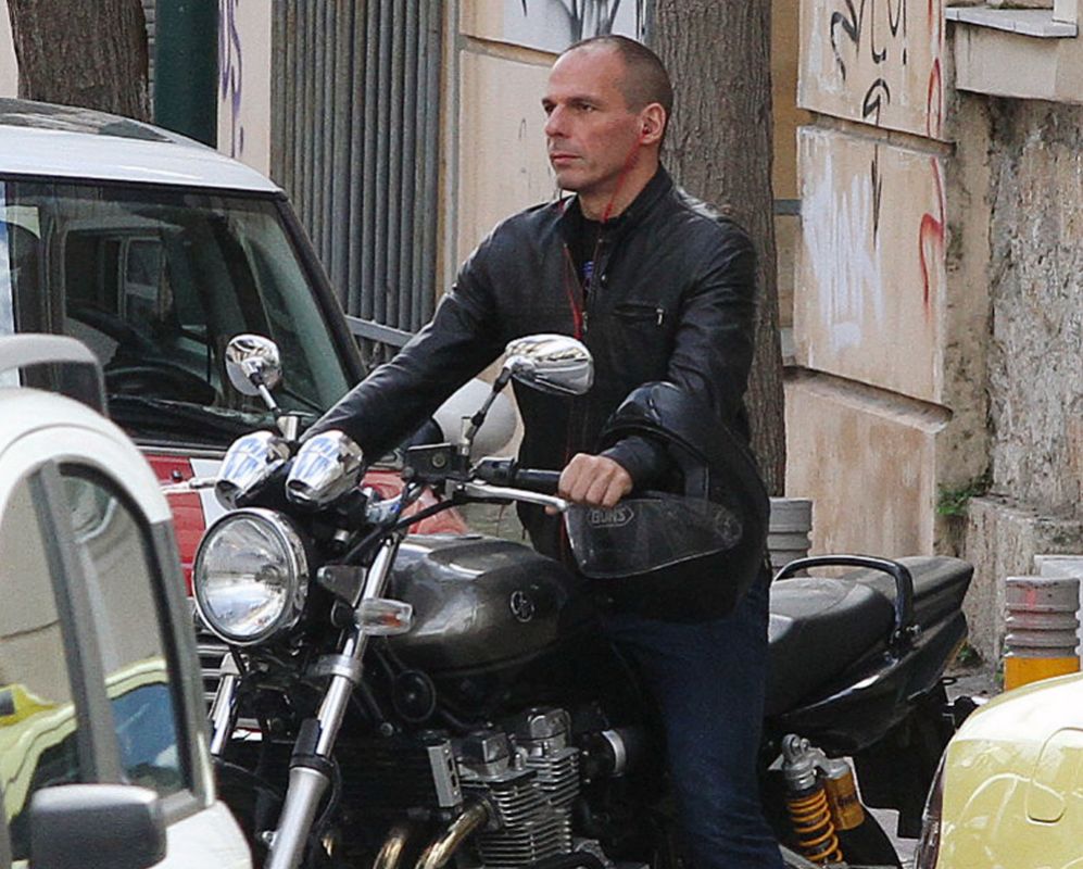 El ministro de Finanzas griego es un gran aficionado a las motos.