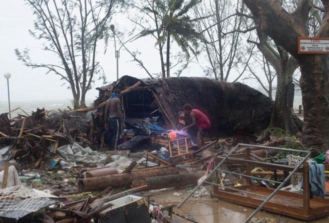 Una casa improvisada en Vanuatu tras la destruccin del 90% de las...
