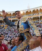 El diestro Miguel ngel Perera, a hombros el ao pasado en Las...