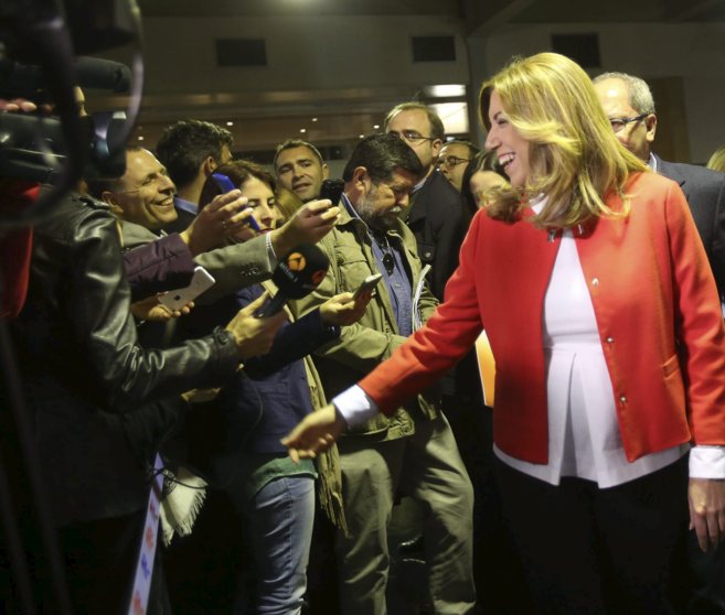 Susana Daz, este lunes, sonre a los periodistas a su llegada a la...