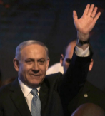 El primer ministro israel, Benjamin Netanyahu, celebra su victoria.