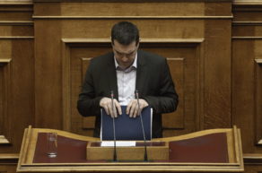 Tsipras, durante su intervencin en el Parlamento.