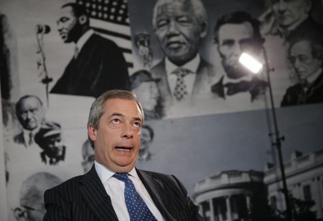 El lder del UKIP,  Nigel Farage, durante una entrevista en Londres.