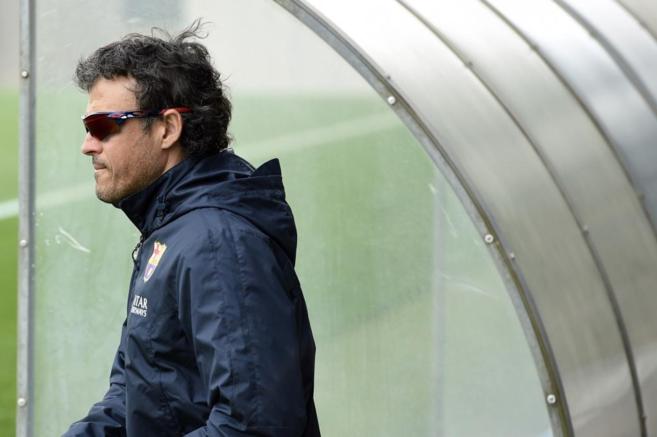 Barcelona's coach Luis Enrique arrives to a training session at...