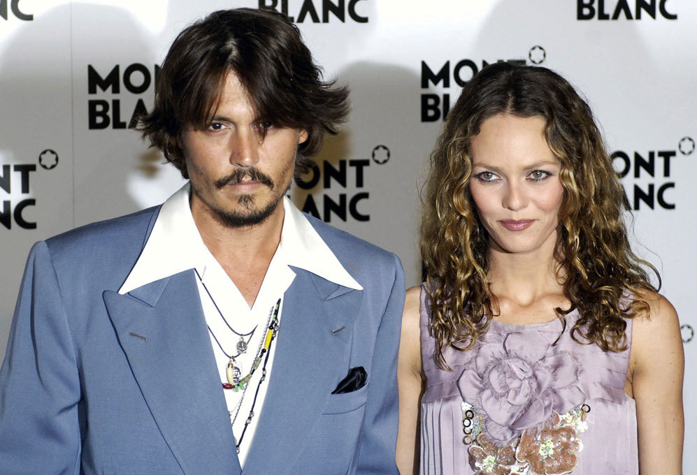 Johnny Depp y Vanessa Paradis. Cuando una pareja lleva muchos aos y...