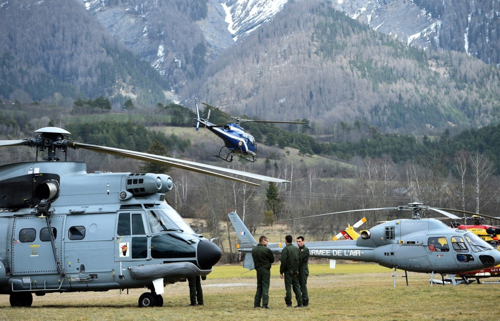 Helicópteros de las Fuerzas Armadas francesas en Seyne, sureste de...