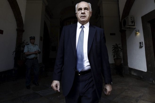 El ex conseller Rafael Blasco, a su salida del Tribunal Superior de...