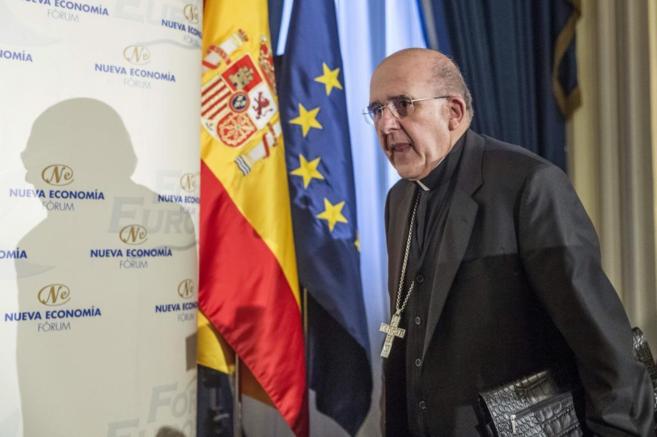 El arzobispo de Madrid, Carlos Osoro, hoy, momentos antes de su...