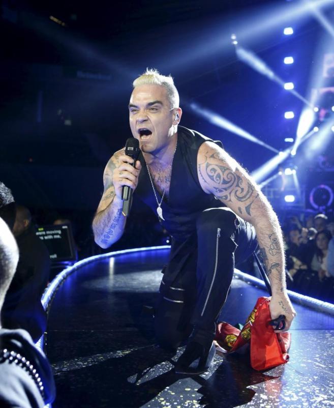 El cantante Robbie Williams en el concierto en el Barclaycard Center.