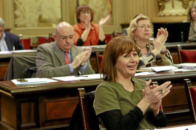 La lder del PSIB-PSOE, Francina Armengol, en el Parlament.