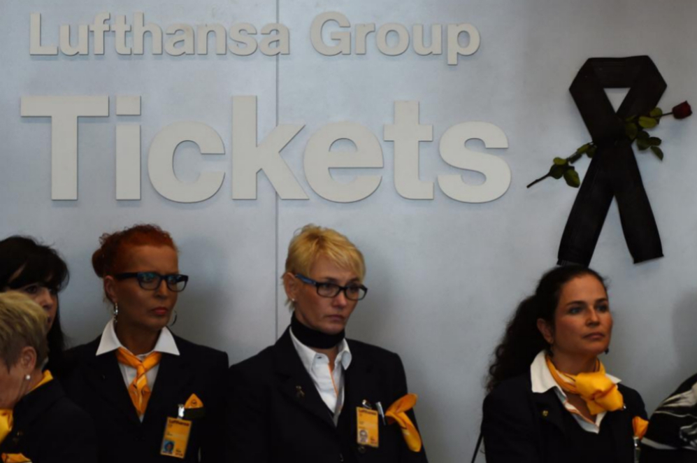 Los responsables de Lufthansa, matriz de Germanwings, mostraron su...