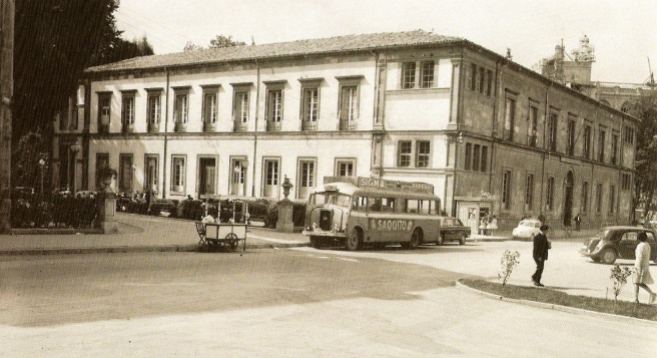 Exterior del instituto Ramiro de Maeztu de Vitoria antes de...