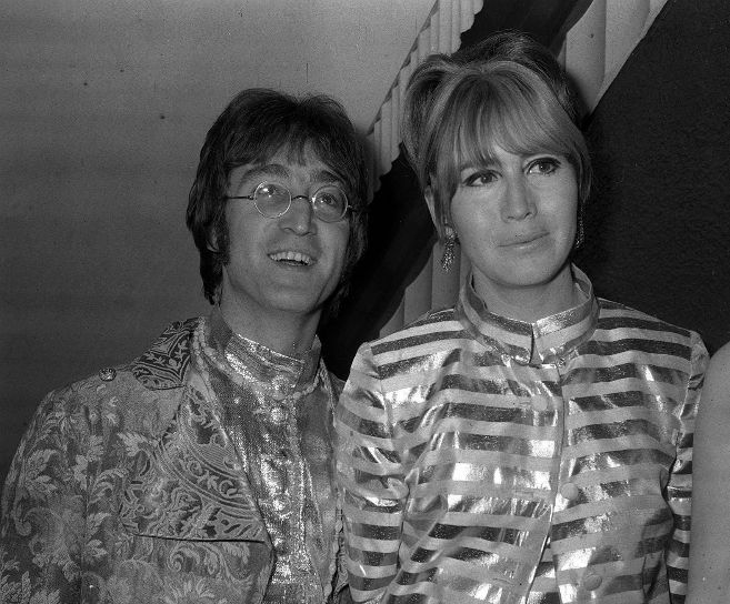 John y Cynthia Lennon, en una imagen de agosto de 1968.