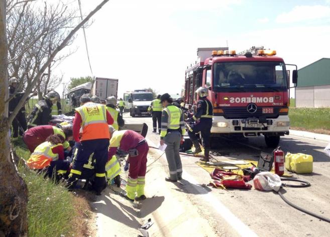 Dos fallecidos en un accidente de tráfico ocurrido en la M-224 a su...
