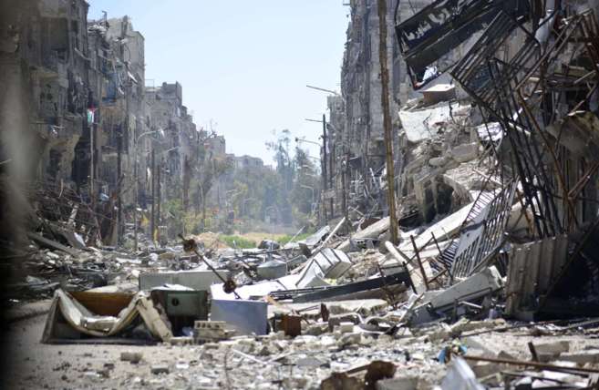 Imagen que muestra la destruccin del campo de refugiados palestino...