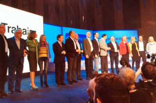 Foto de familia de Rajoy con los candidatos autonmicos.