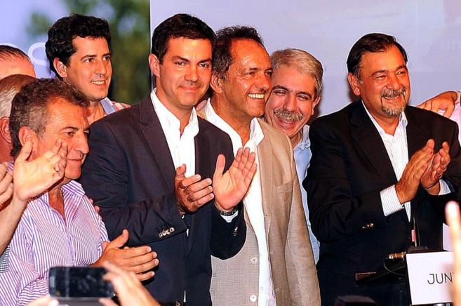 El actual gobernador de Salta, Juan Manuel Urtubey y Daniel Scioli...