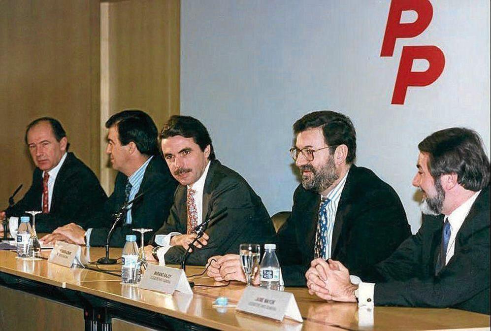 Rodrigo Rato, Francisco lvarez-Cascos, Jos Mara Aznar, Mariano...
