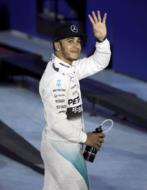 Hamilton, tras conseguir la 'pole' en Bahrein.