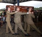 Funeral militar en la base de Cerro Muriano por el cabo Francisco...