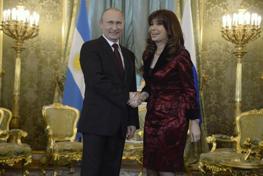 El presidente ruso, Vladimir Putin, y su homloga argentina, Cristina...