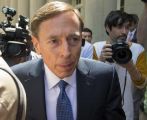 El ex director de la CIA David Petraeus a su llegada a la Corte...