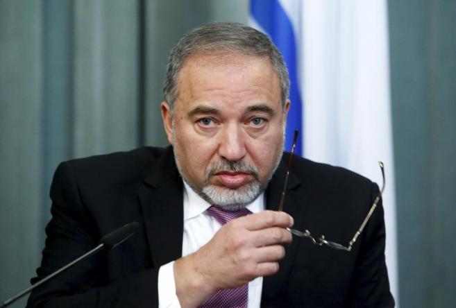 El ministro israel de Asuntos Exteriores, Avigdor Lieberman, durante...
