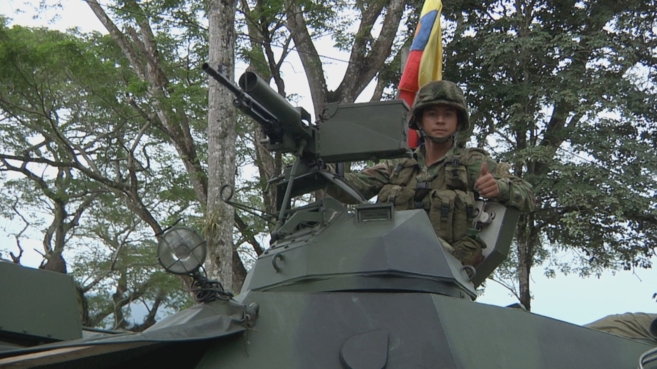 Militar en la frontera entre Colombia y Venezuela