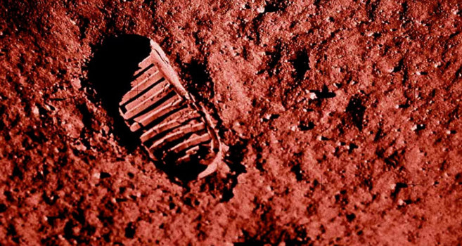 Recreacin artstica de la huella que dejar un astronauta en Marte...