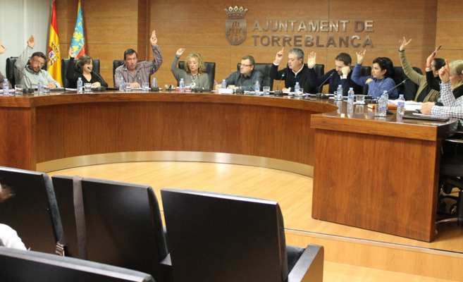 Una sesin plenaria del Ayuntamiento de Torreblanca.