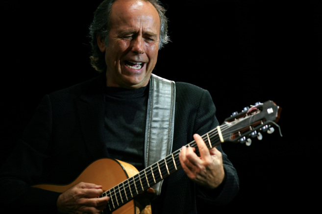 El cantautor Juan Manuel Serrat.