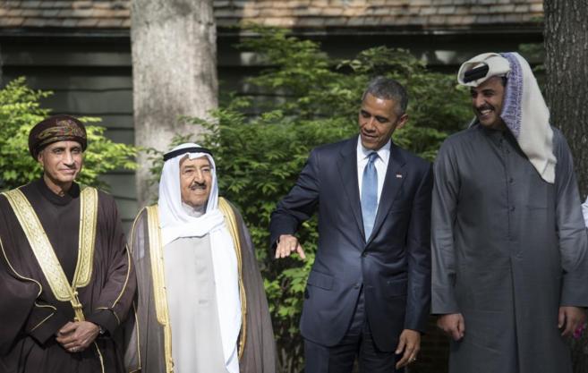 Barack Obama junto a representantes de Qatar, Kuwait y Omn, ayer, en...