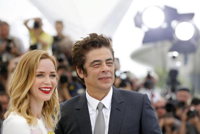 Emily Blunt y Benicio del Toro, protagonistas de 'Sicario'...