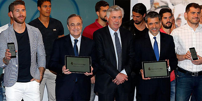 Ramos, Florentino, Ancelotti y Casillas, durante el acto en el...