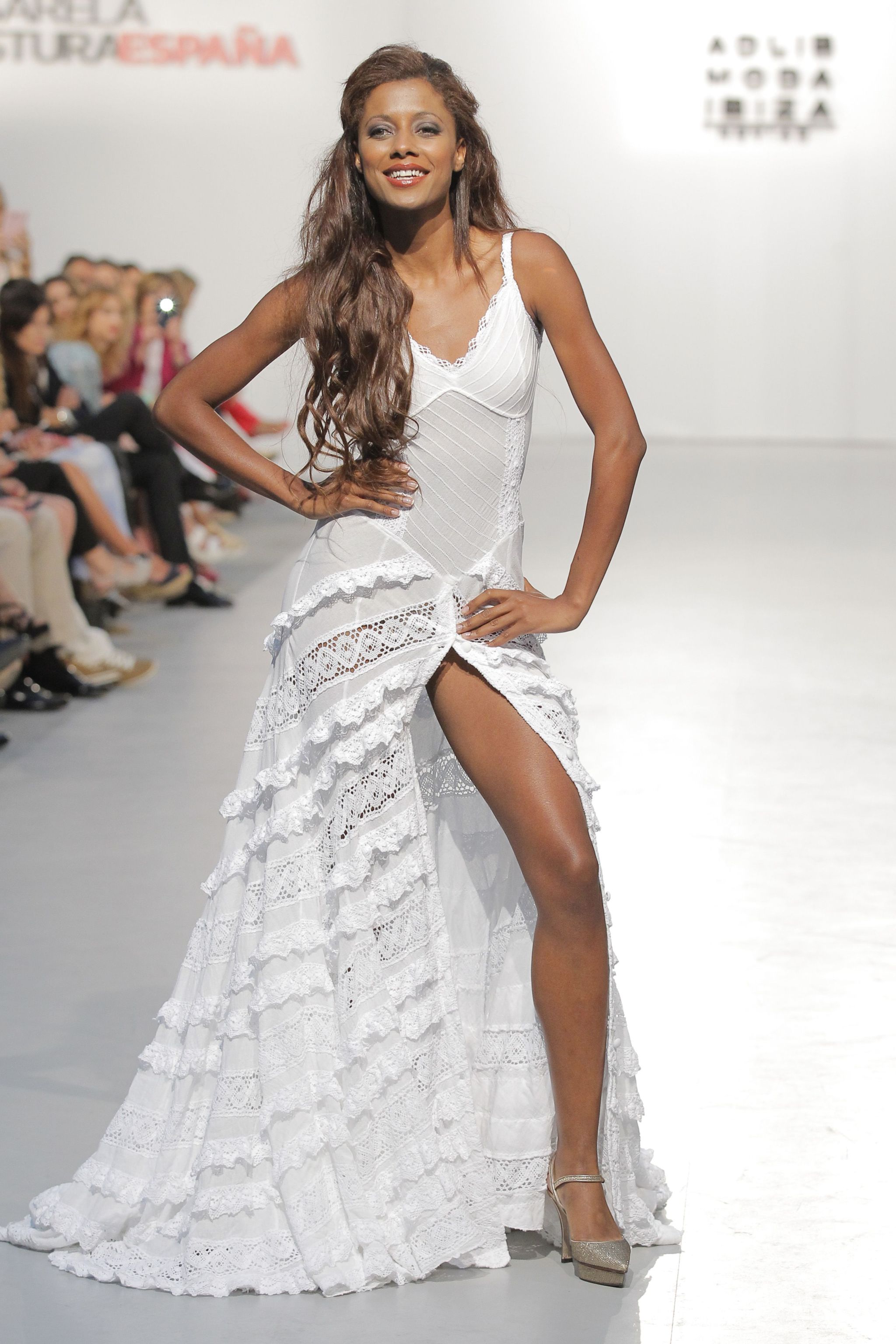 Novias de Adlib en el Palacio Cibeles - Colección de Luis Ferrer. |  baleares | ELMUNDO