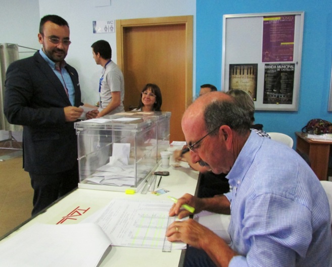 Votacin del candidato del PSPV de Vila-real a la alcalda, os...