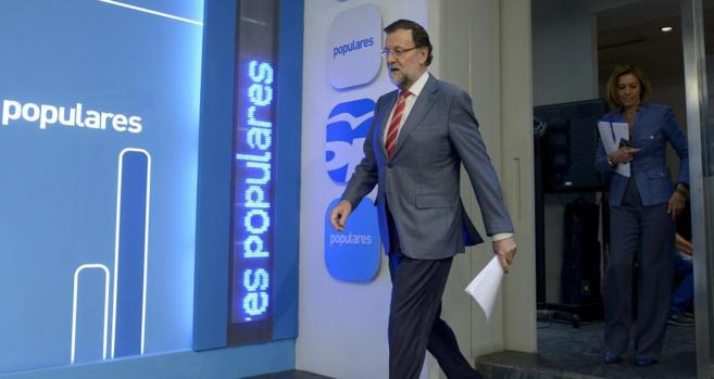 Mariano Rajoy y María Dolores de Cospedal tras la reunión del...