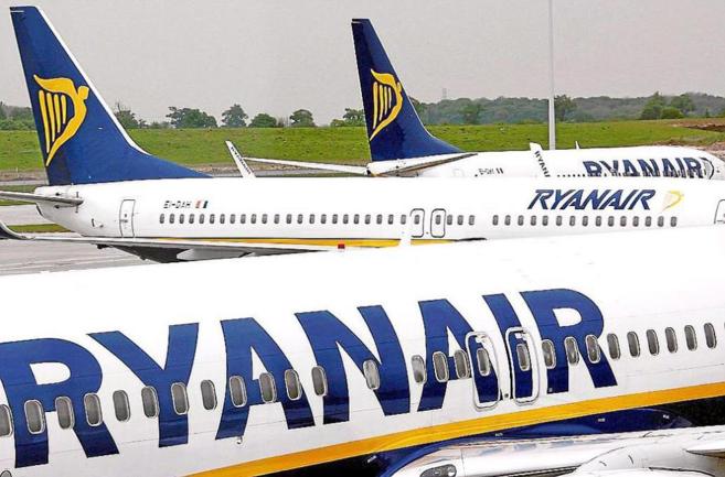 Aviones de la compaa irlandesa Ryanair