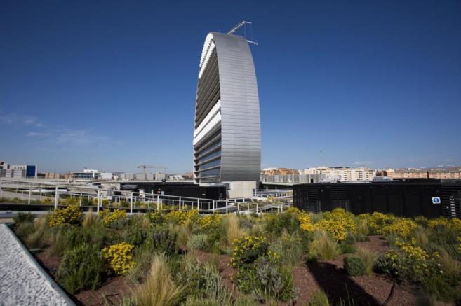 El nuevo edificio del BBVA, 'La Vela', con Las Tablas al...