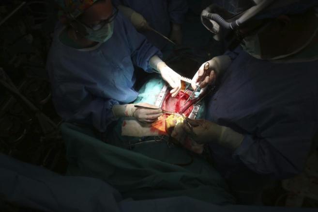 Un trasplante de corazn en el Hospital reina Sofa de Crdoba.