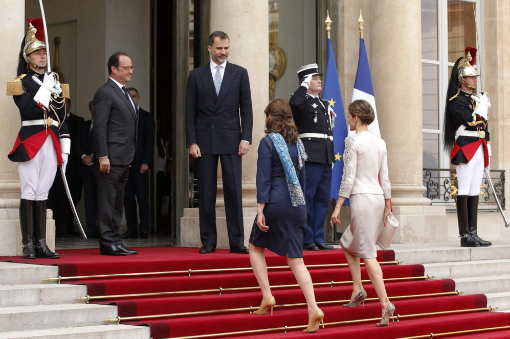 El presidente francs, Franois Hollande y su ex pareja, la ministra...