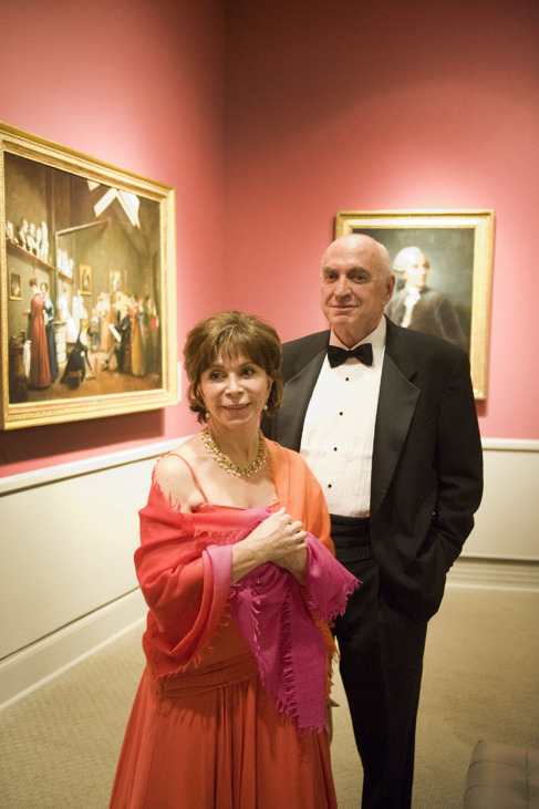 Isabel Allende y Willie Gordon en una cena de gala en Washington.