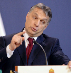 El presidente de Hungra, Viktor Orban, durante una rueda de prensa...