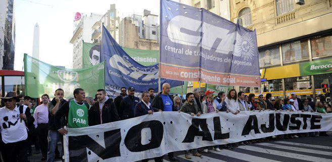 Manifestacin previa a la huelga general en Argentina
