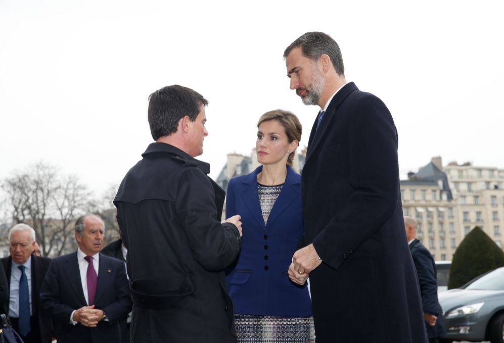 La visita de los Reyes (en la foto, con el primer ministro galo Manuel...