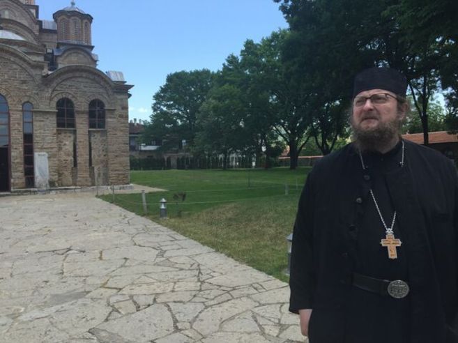 El padre Sava Janjic, en el monasterio del enclave serbo kosovar de...