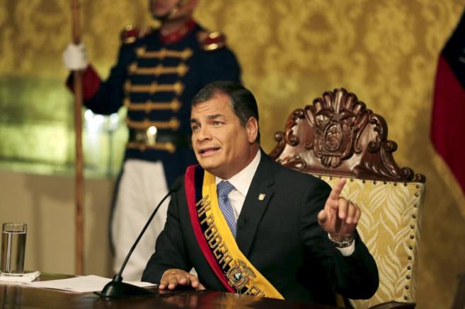 El presidente de Ecuador, Rafael Correa, durante su intervencin...
