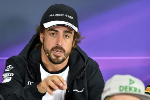 Fernando Alonso, durante la rueda de prensa.