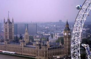 El palacio de Westminster y el famoso Big Ben, en Londres.
